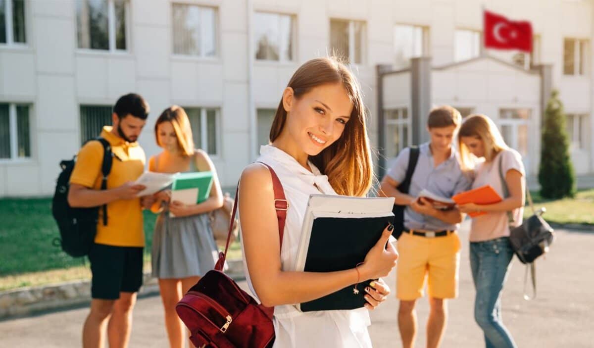 شرایط تحصیل در ترکیه با مدرک لیسانس